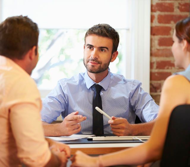 Anafín Consultores personas reunidas